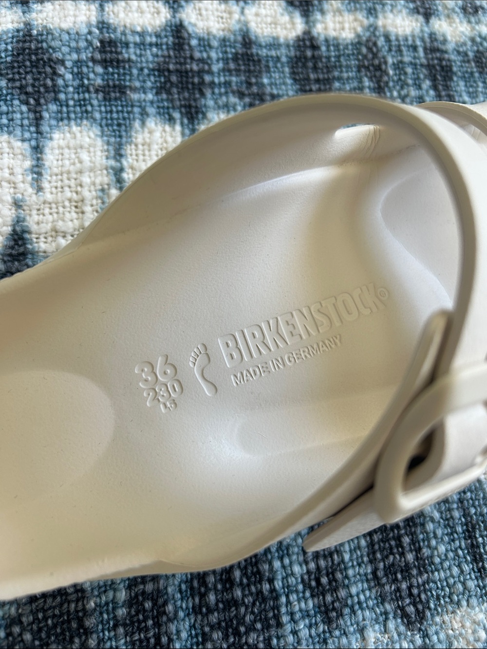 NWOT White Birkenstock Sandals - Size 36 - Picture 6 of 6